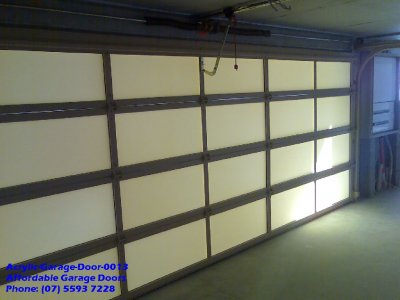Acrylic Garage Door 0013